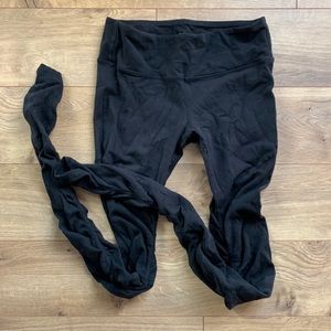 Alo Ribbed Goddess leggings